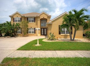 476 Pirates Moon Ct, Melbourne, FL 32903