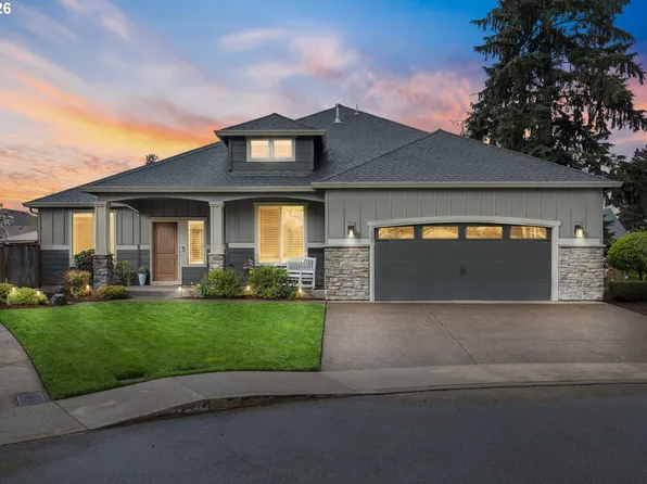 1481 N Fir St, Canby, OR 97013