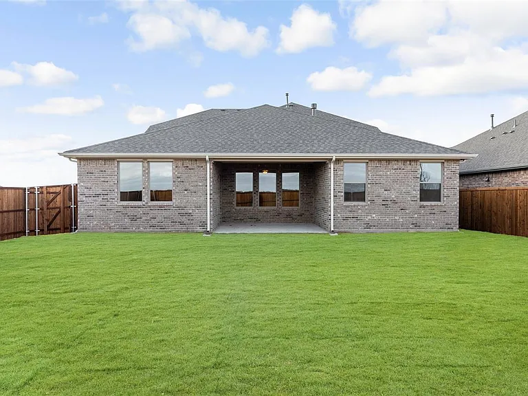 2109 Hibiscus Ln — Photo 28