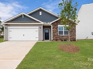 16 Shorthorn Rd, Fletcher, NC 28732