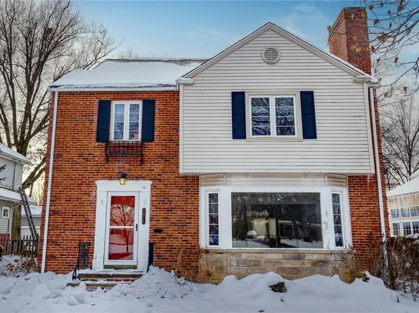 2616 Kerwick Rd, University Heights, OH 44118