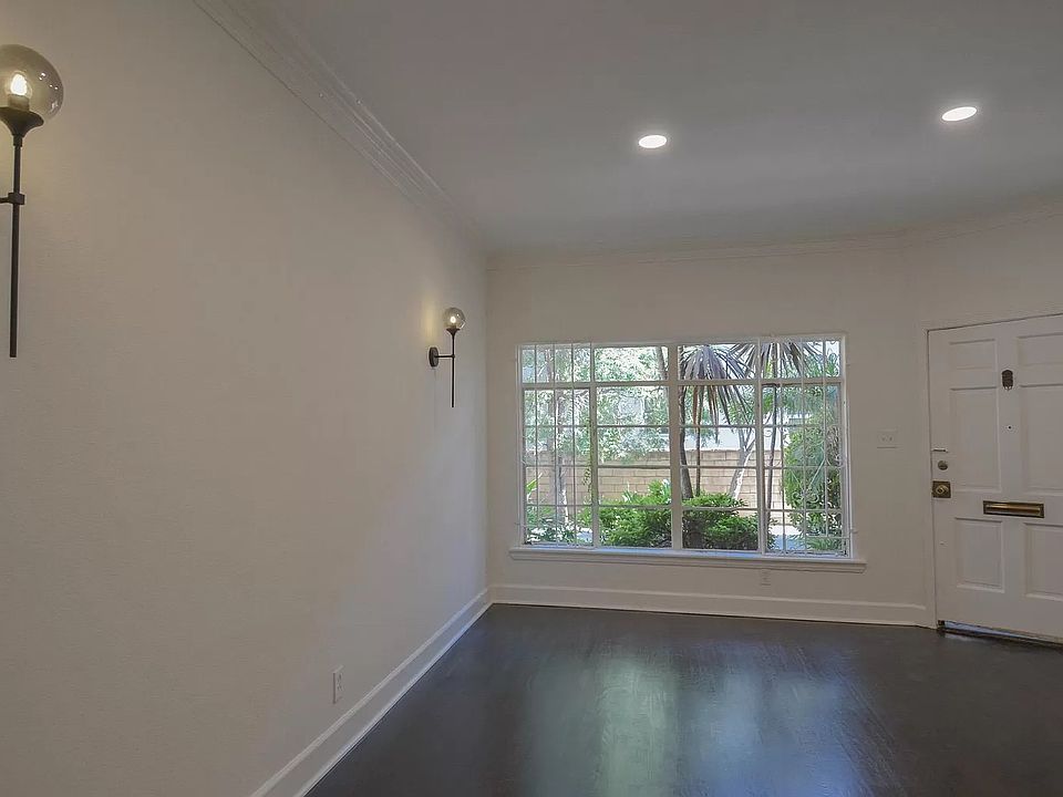 1st image of 107 N Sweetzer Ave