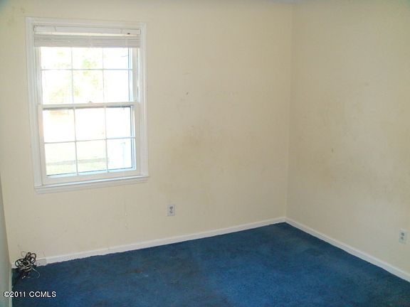 5th image of 167 Bayberry Road #A