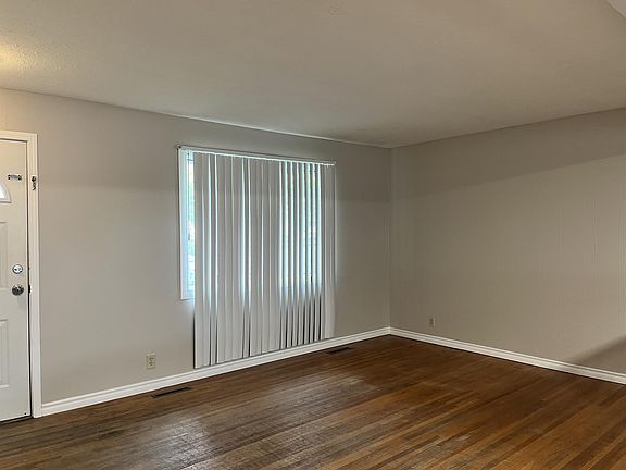 3rd image of 4902 2nd Ave N #A