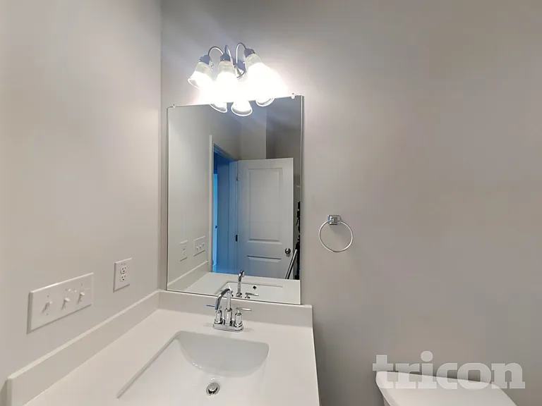 56 Leyland Ct — Photo 10