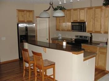 5th image of 2927 Edison St NE Unit D