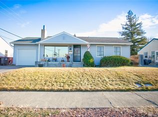 903 S Hawthorne Dr, Moses Lake, WA 98837