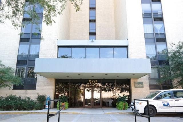 2nd image of 501 W 24th Pl APT 608