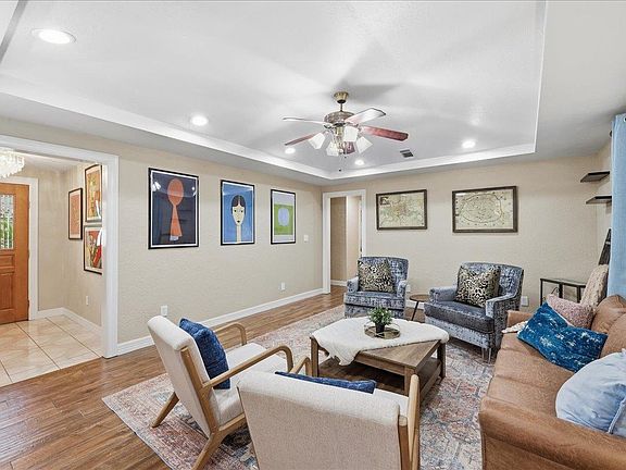 4th image of 275 Chance St