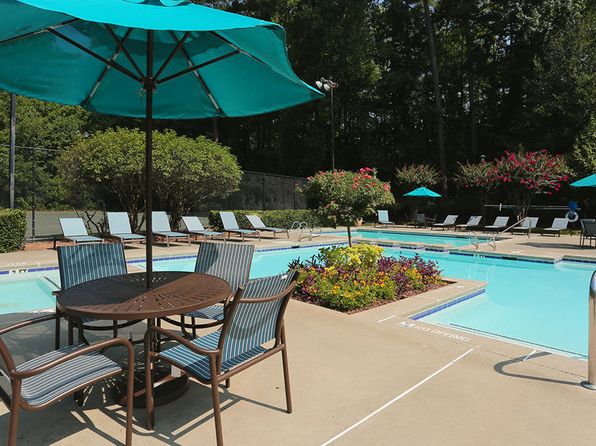 1600 Winters Creek Dr #1403