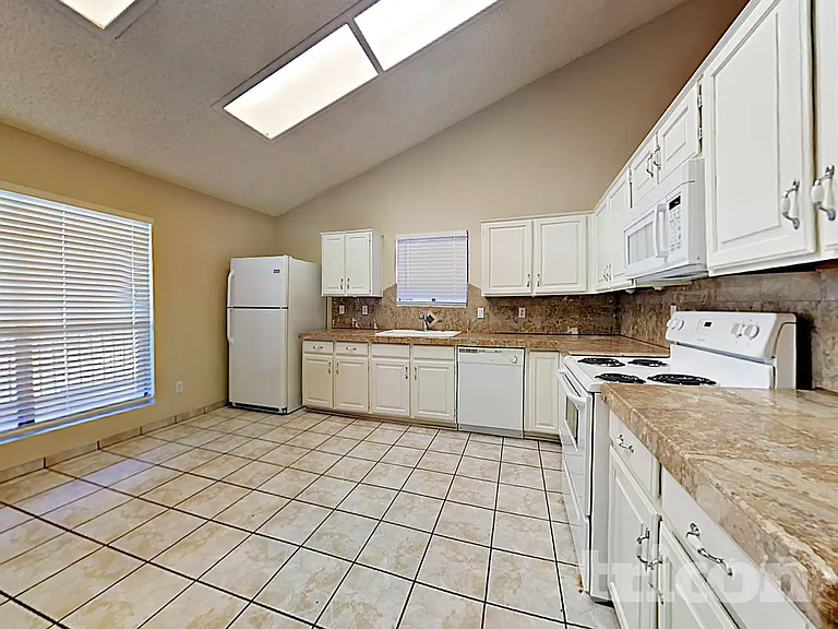 7127 W McRae Way — Photo 7
