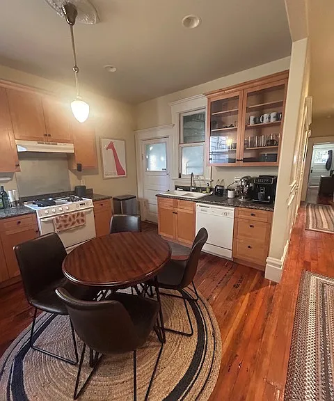 Kitchen, Stairs to Roofdeck