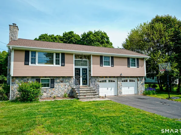 40 Orchard Street, Avon, CT 06001