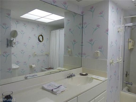 5th image of 1135 Edington Pl