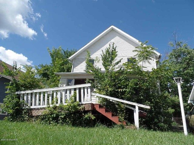 1st image of 52 Riverview Ave