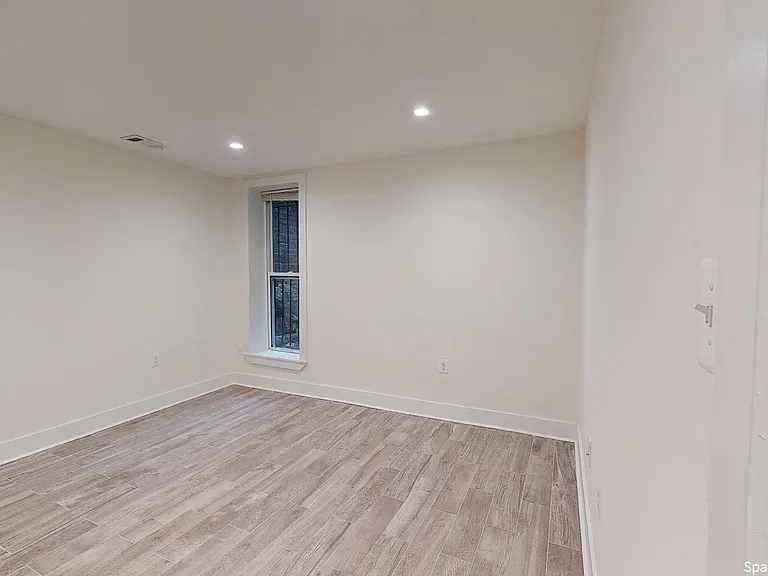 1452 Fairmont St NW #BASEMENT — Photo 10