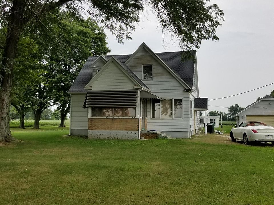Front exterior view.