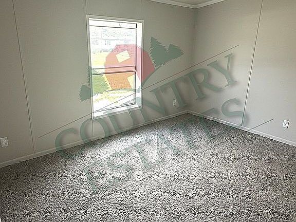 5th image of 33 Hillcrest Rd