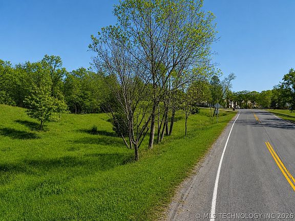 2nd image of E Old North Rd
