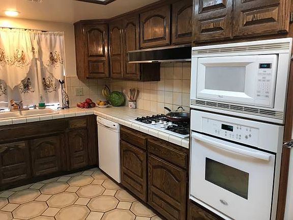 Additional Kitchen View