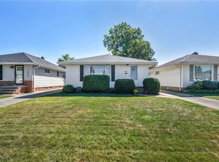13732 Carpenter Rd, Garfield Heights, OH 44125
