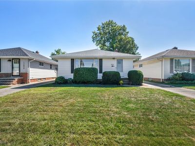 13732 Carpenter Rd, Garfield Heights, OH, 44125