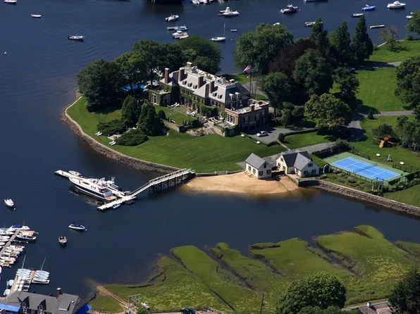 49 Margin St, Cohasset, MA 02025