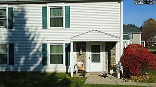 1st image of 611 Canterbury Ln #B-12
