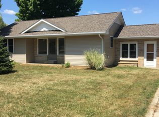 23842 Red Arrow Hwy, Mattawan, MI 49071