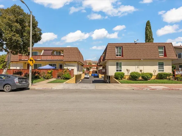 Ayala Dr, Sunnyvale, CA 94086