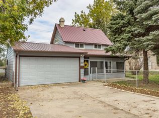 1324 W Sioux St, Sioux Falls, SD 57104