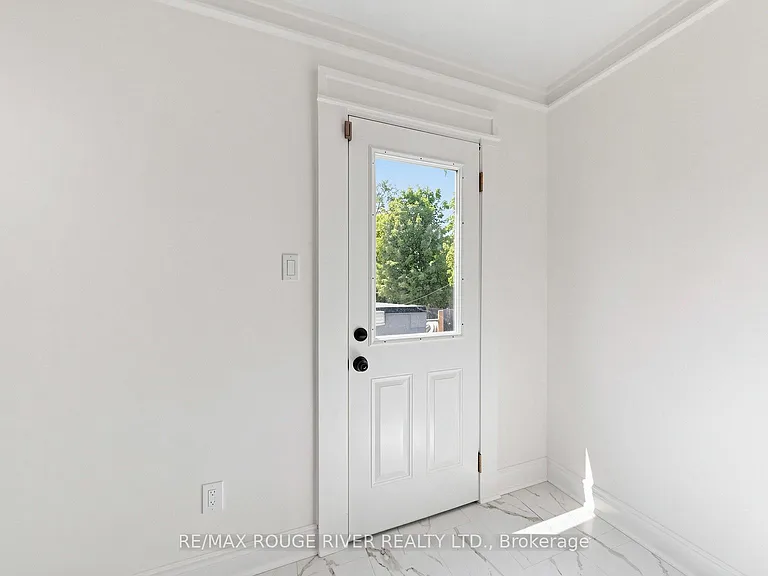 1884 Liverpool Rd — Photo 27