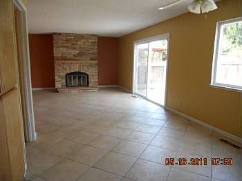 5th image of 2947 Glen Como Way