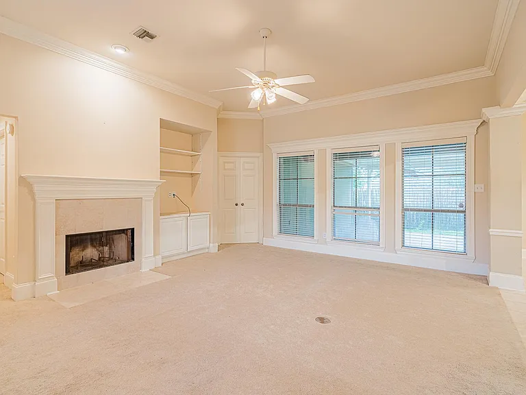 130 Windermere Cir — Photo 13