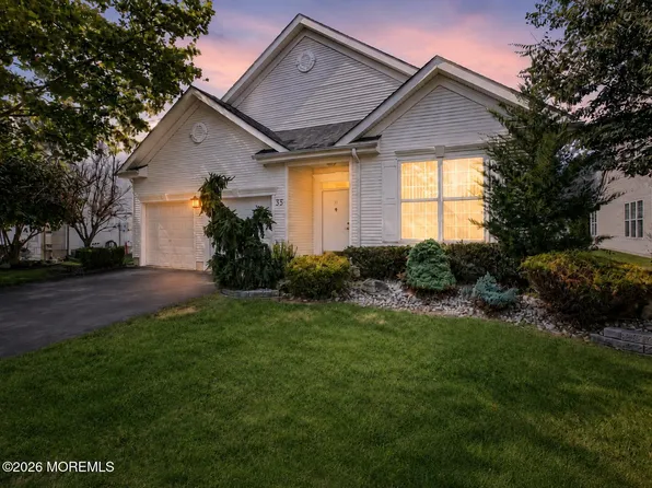 35 Hartack Road, Manalapan, NJ 07726