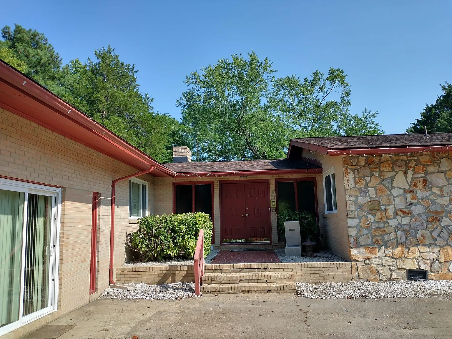 11 Towler Dr — Photo 4