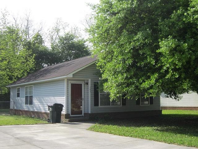 1st image of 103 Chance Ln