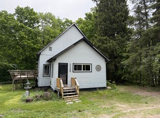 11485 S Riverside Dr, Sault Sainte Marie, MI 49783