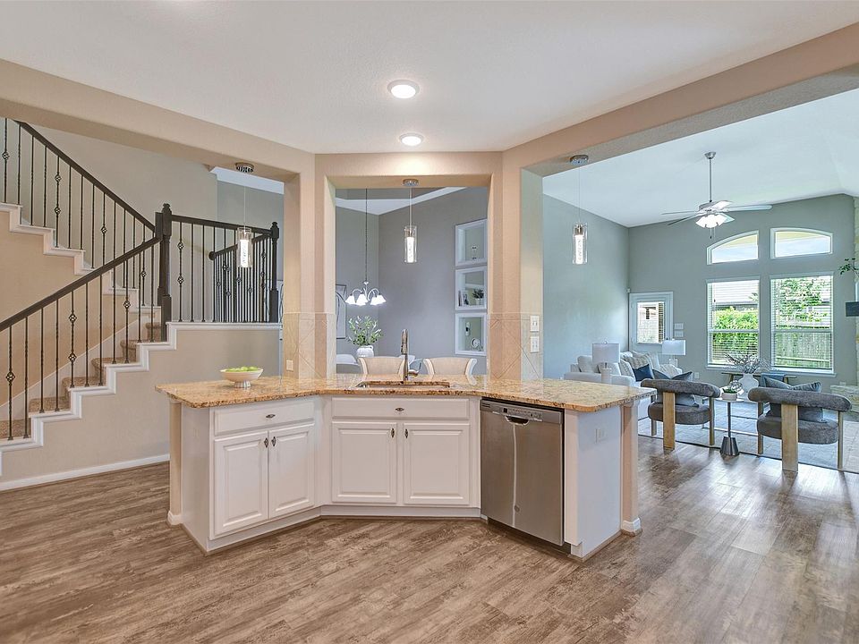 1st image of 11711 Petal Falls Ln