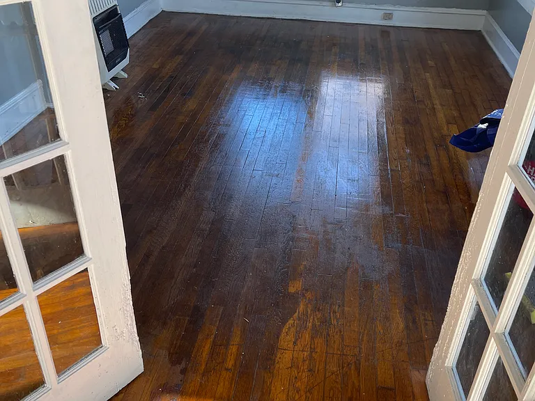 2414 Barbara St — Photo 2