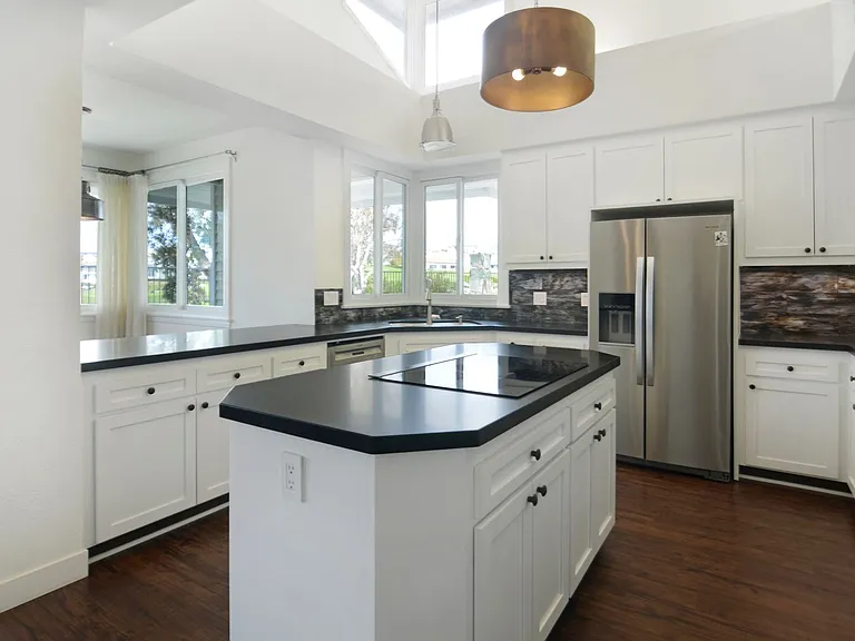 9 Andalucia Dr — Photo 20