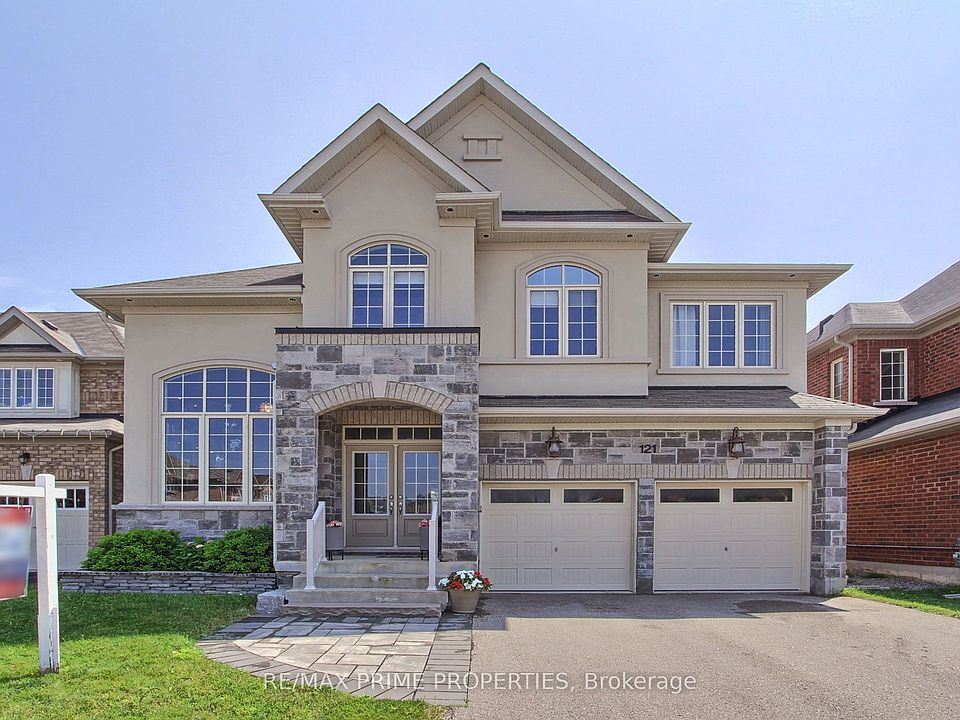 1st image of 121 Robert Wilson Cres