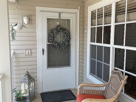 2nd image of 4140 Ashcroft Ct Unit 521