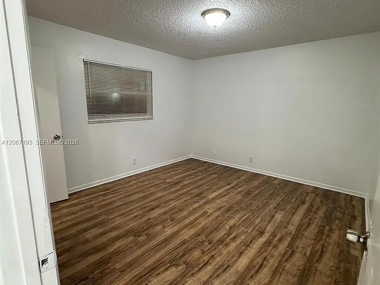 1746 3rd Ave N #2 — Photo 5