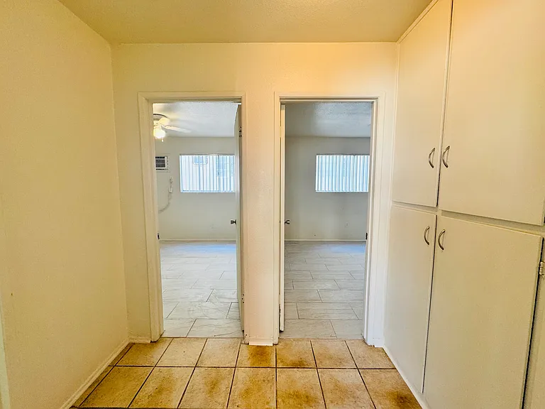 181 W Buena Vista St #C — Photo 8