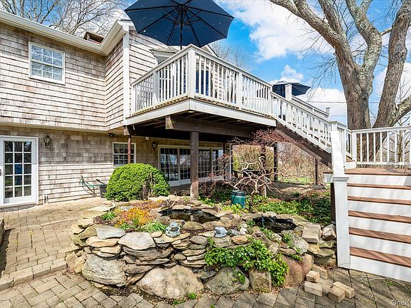 3rd image of 475 Mooney Hill Road