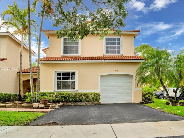 17982 SW 11th St, Pembroke Pines, FL 33029