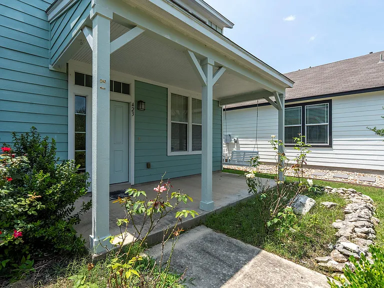 423 Wetzel — Photo 3