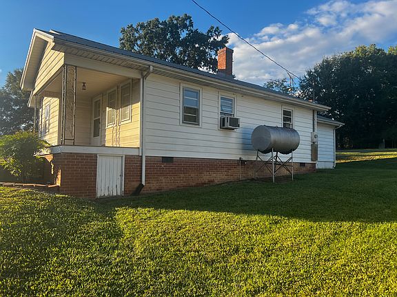 2nd image of 417 Shiloh Rd