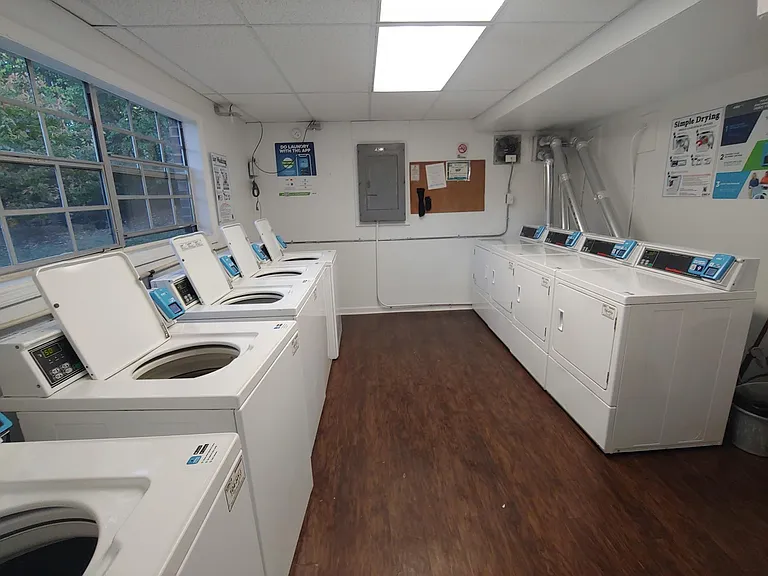 506 N Greensboro St #12 — Photo 16